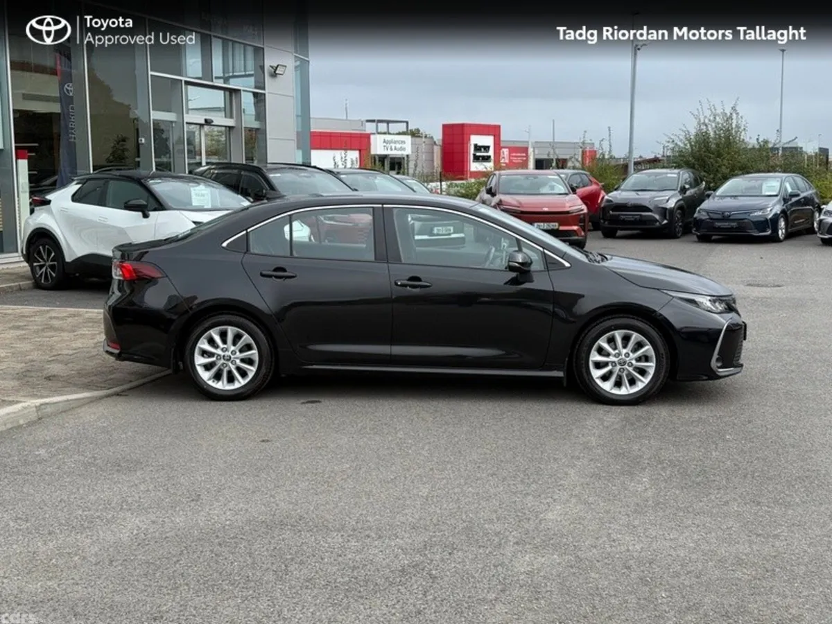 Toyota Corolla Saloon, Petrol Hybrid, 2023, Black