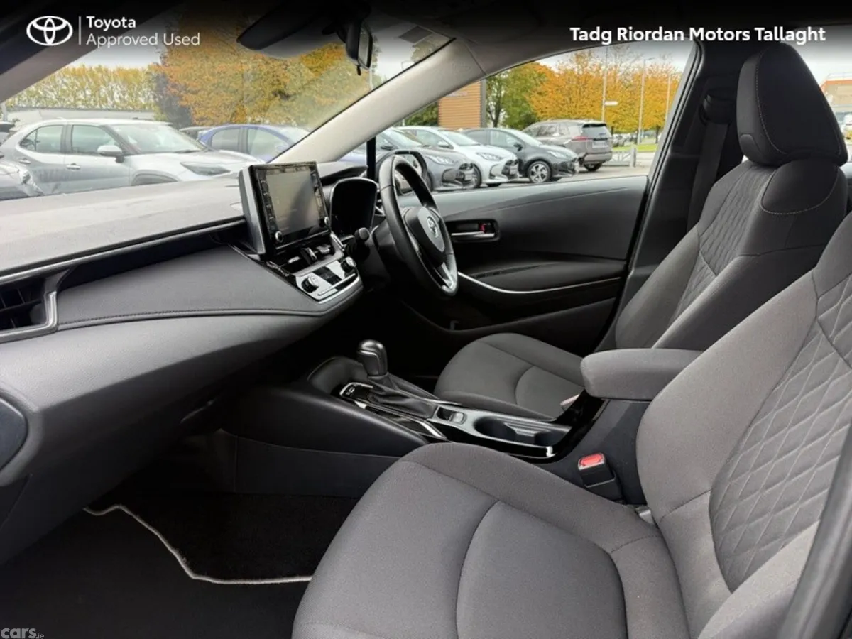 Toyota Corolla Saloon, Petrol Hybrid, 2023, Black