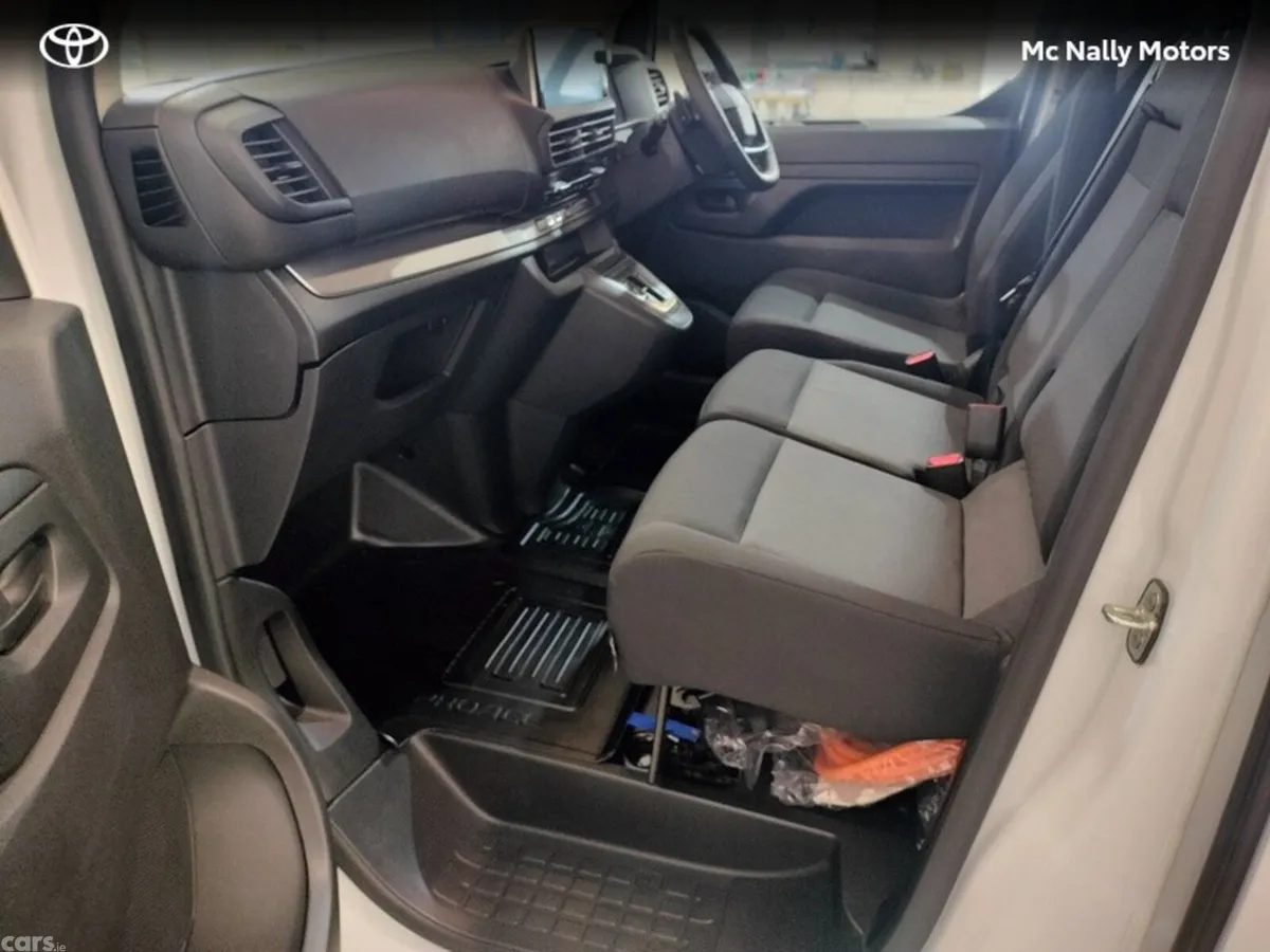 Toyota Proace Van, Electric, 2026, White