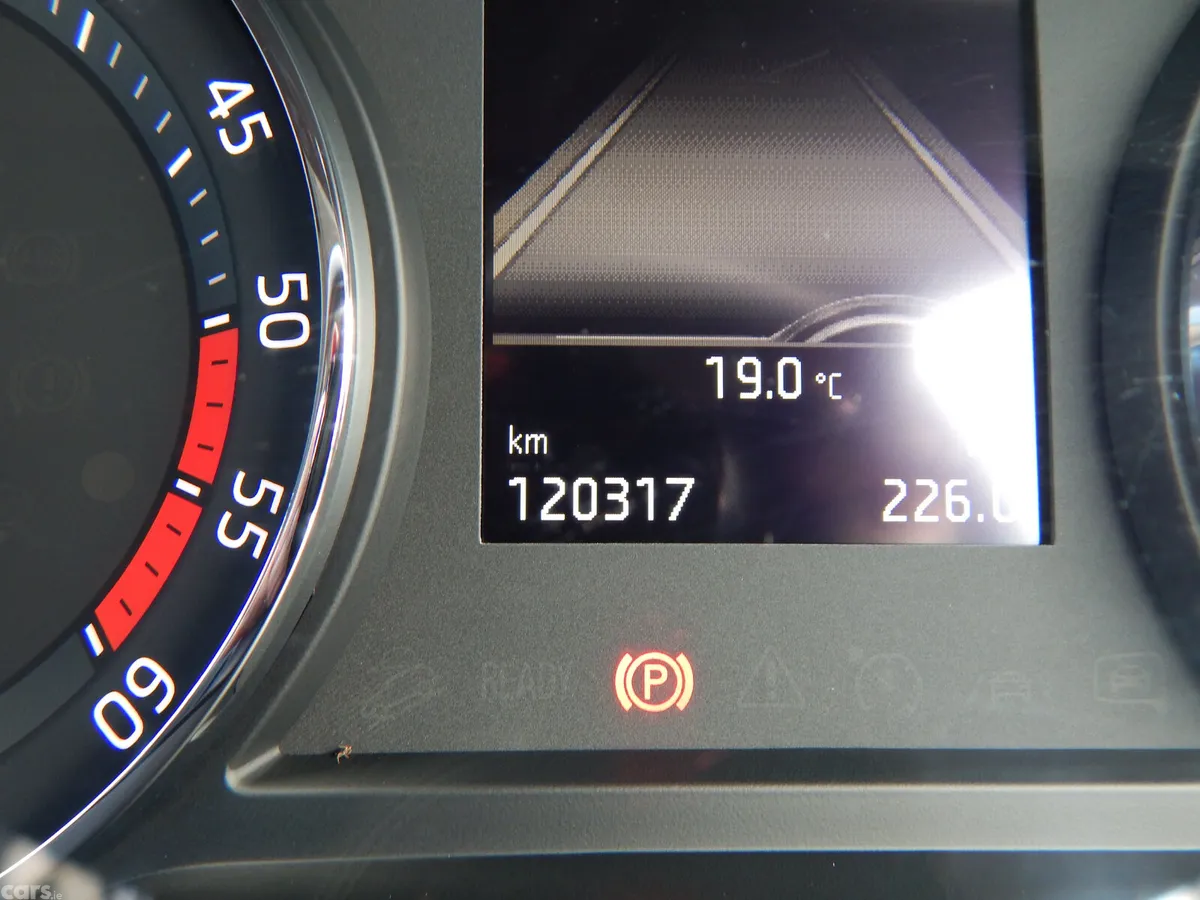 Skoda Octavia Saloon, Diesel, 2022, Blue