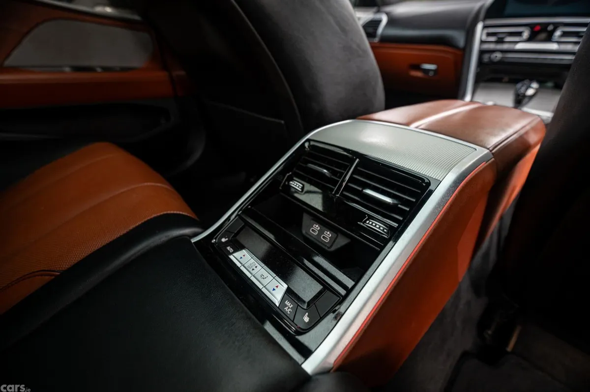 BMW 8-Series Coupe, Diesel, 2020, Grey