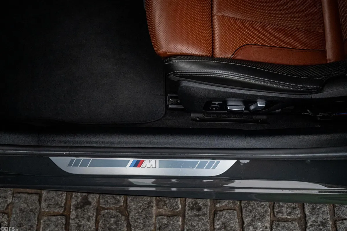 BMW 8-Series Coupe, Diesel, 2020, Grey