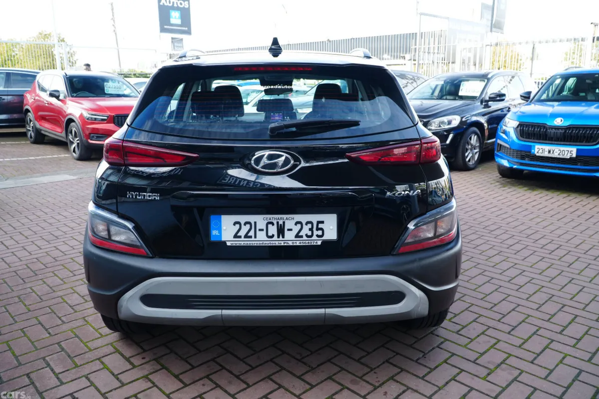 Hyundai KONA MPV, Petrol, 2022, Black