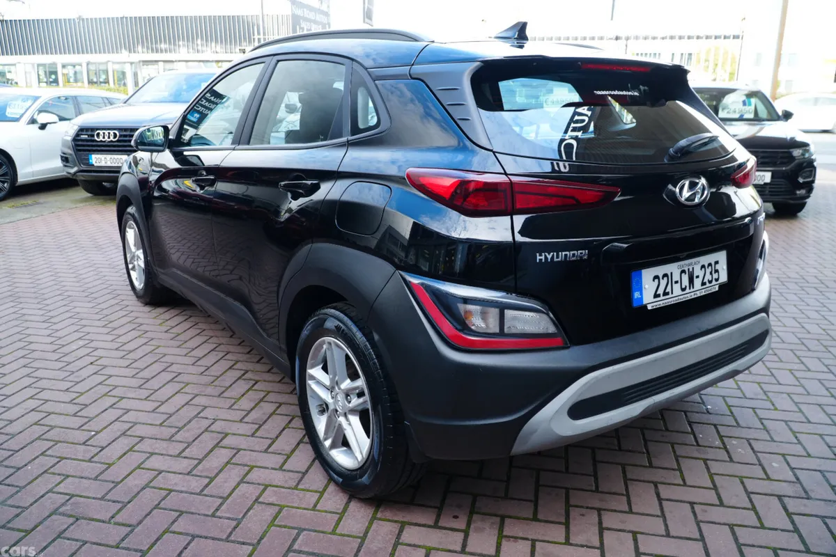 Hyundai KONA MPV, Petrol, 2022, Black