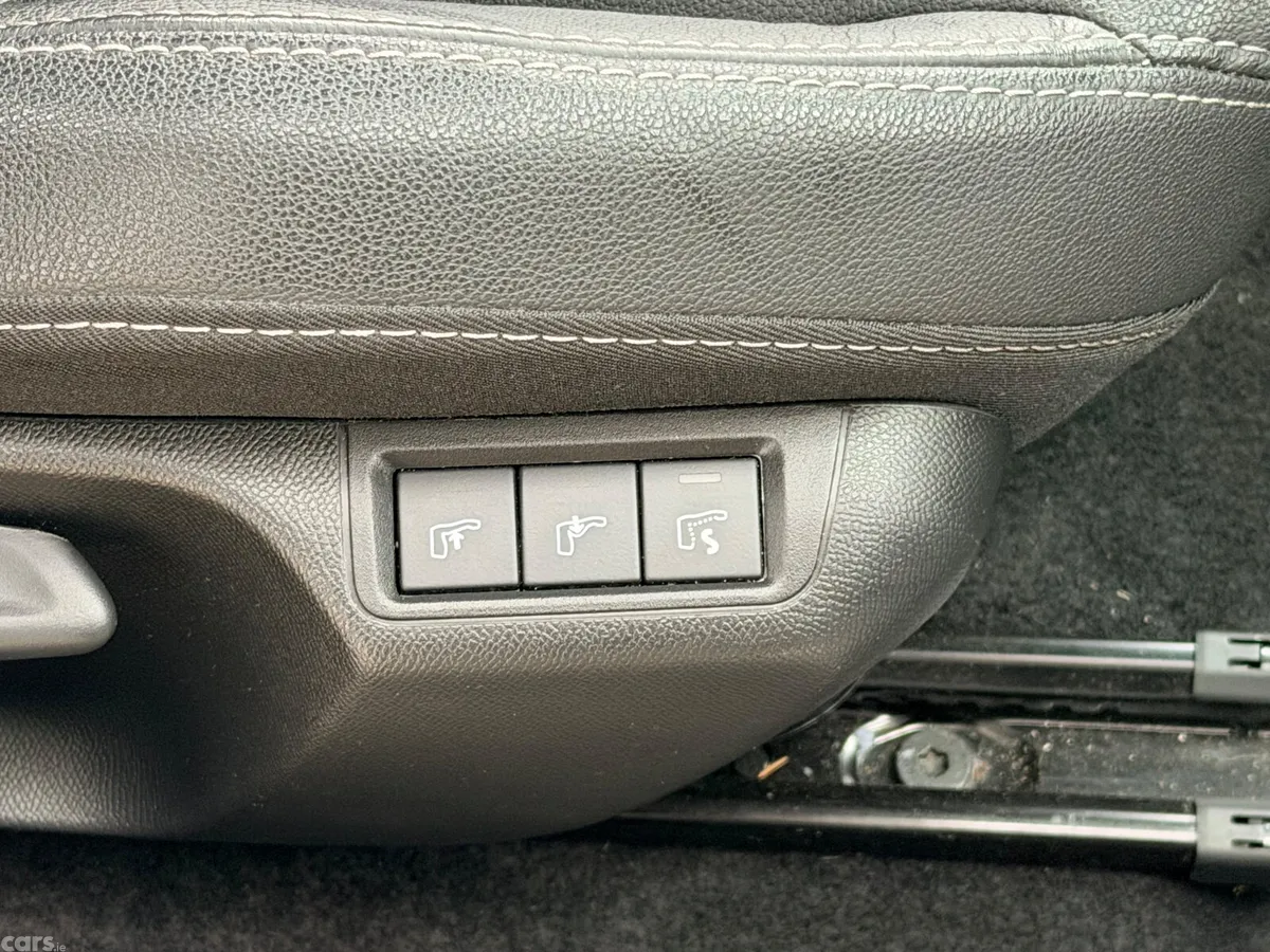 Vauxhall Corsa Hatchback, Electric, 2024, Grey