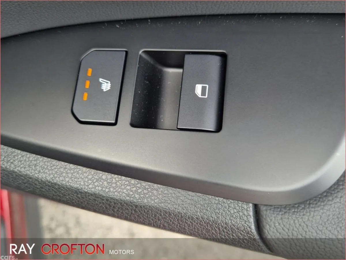 Kia Sportage SUV, Petrol Hybrid, 2026, Red
