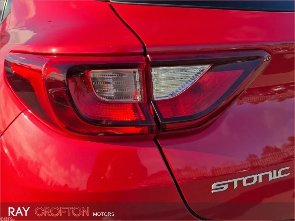 Kia Stonic Estate, Petrol, 2024, Red