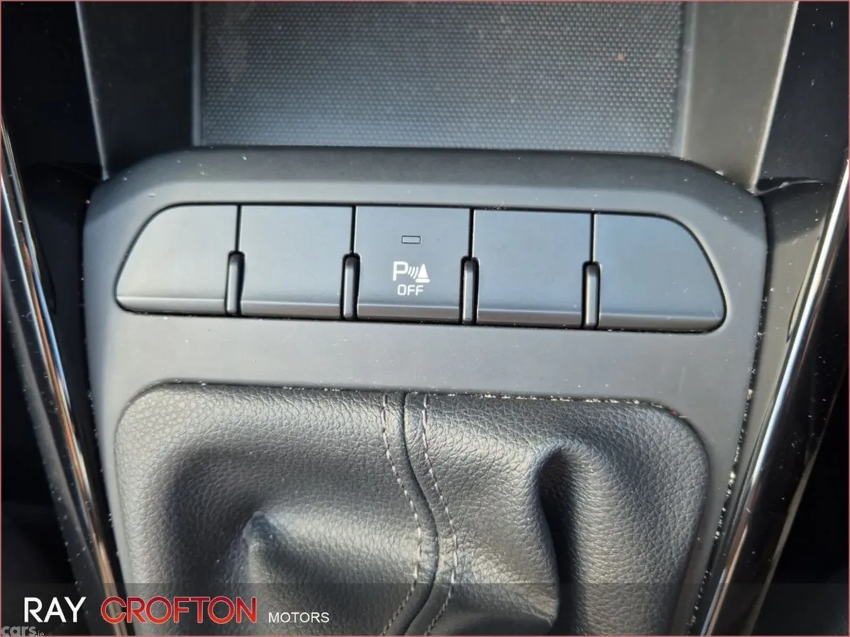 Kia Stonic Estate, Petrol, 2024, Red