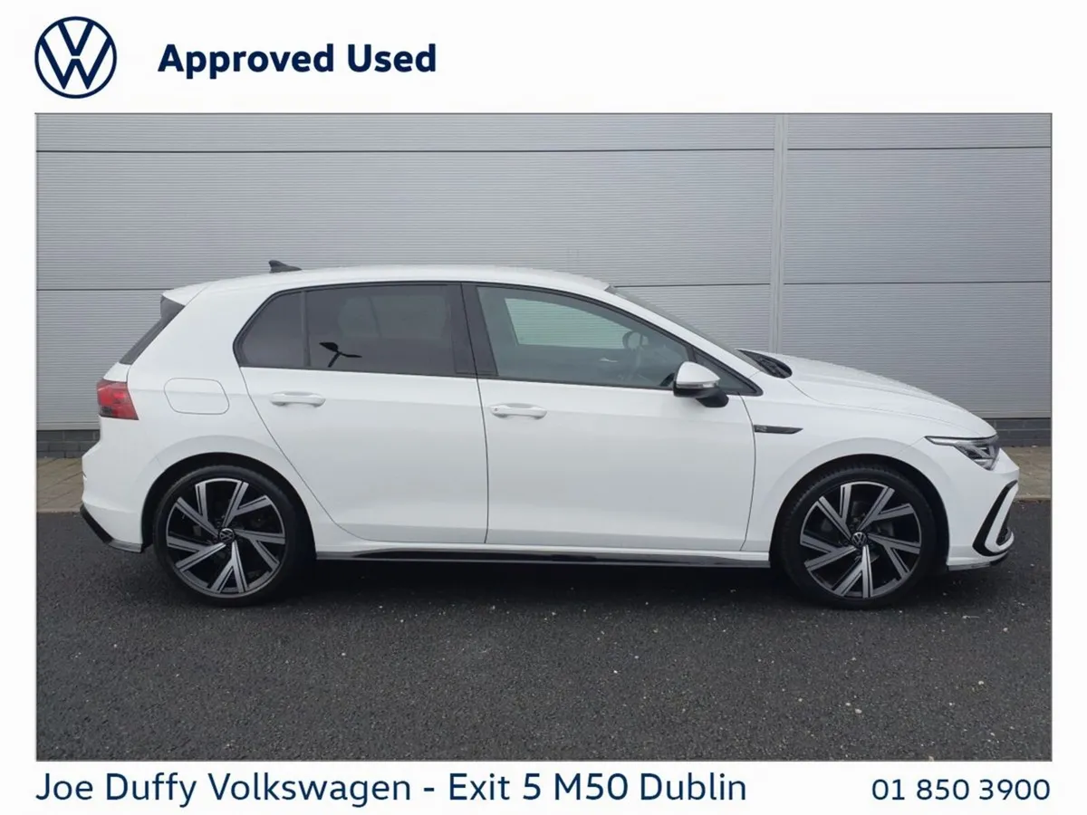Volkswagen Golf Estate, Petrol, 2024, White
