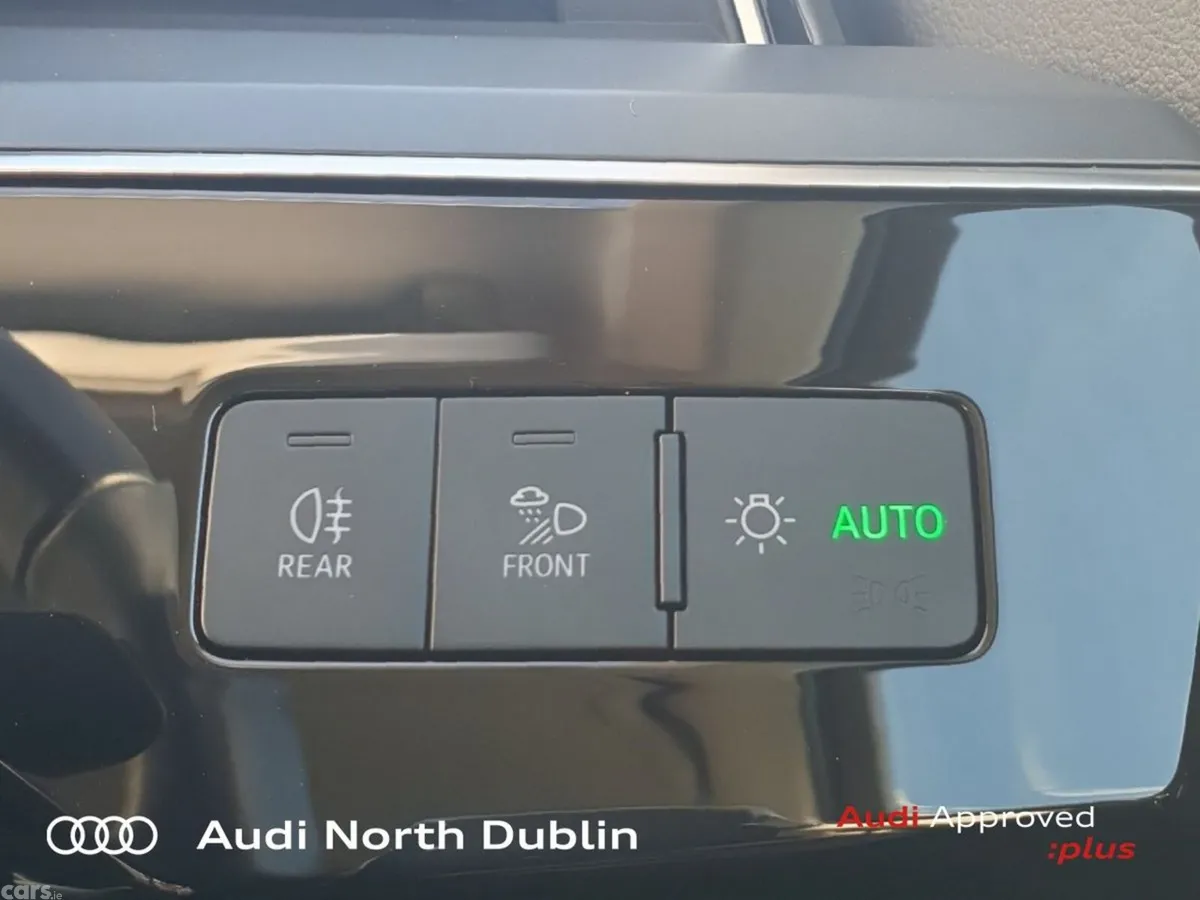 Audi e-tron Estate, Electric, 2022, Grey