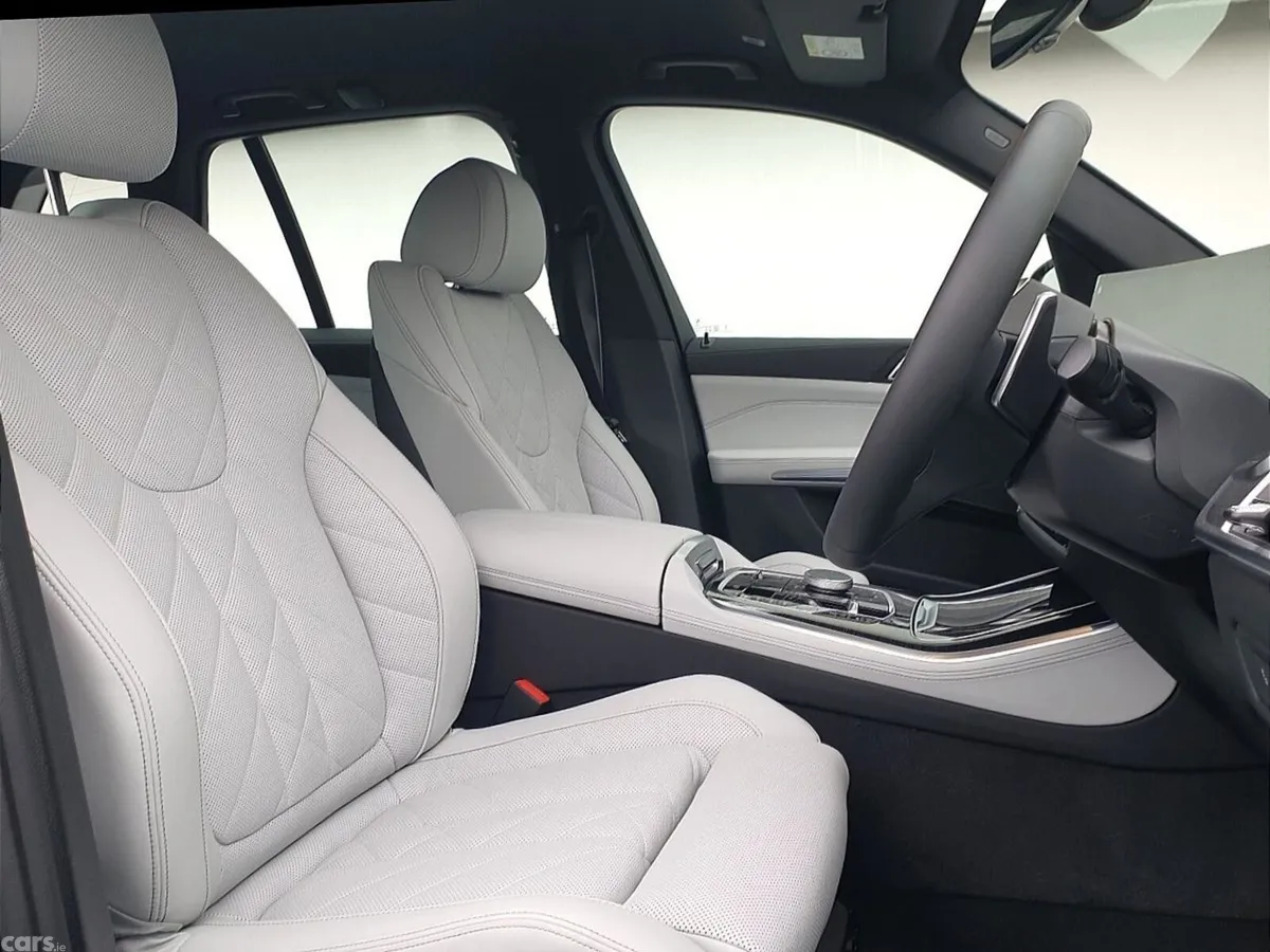 BMW X5 SUV, Petrol Plug-in Hybrid, 2026, Black