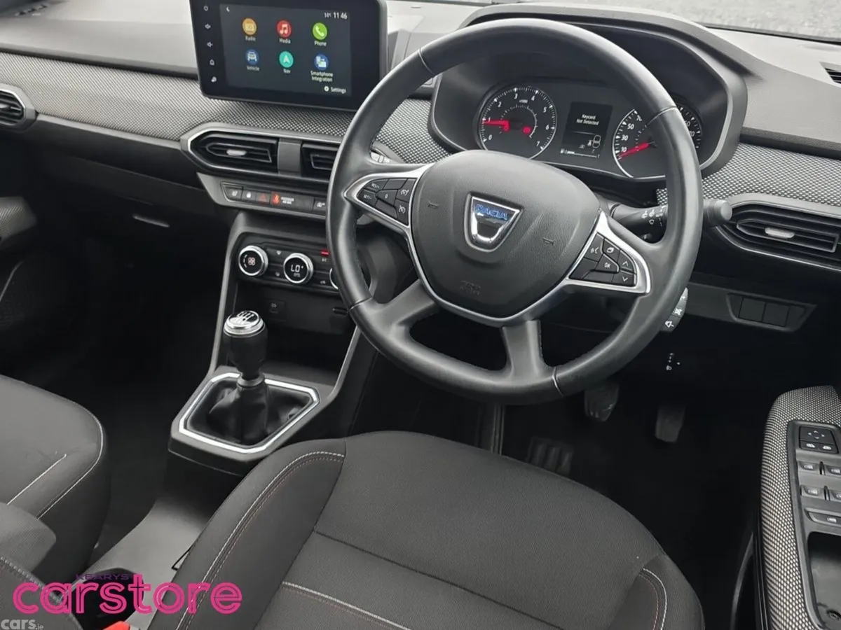 Dacia Jogger Estate, Petrol, 2023, Brown