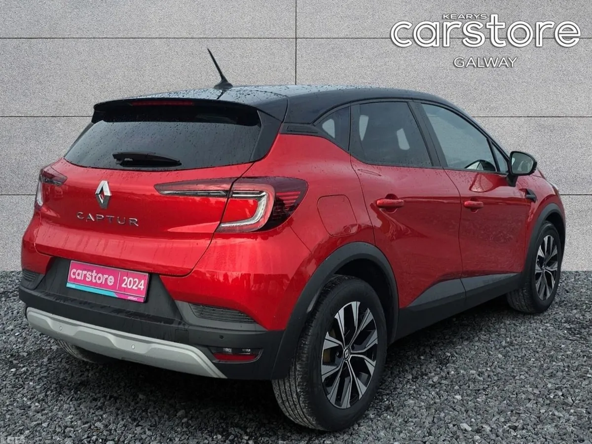 Renault Captur Hatchback, Petrol, 2024, Red