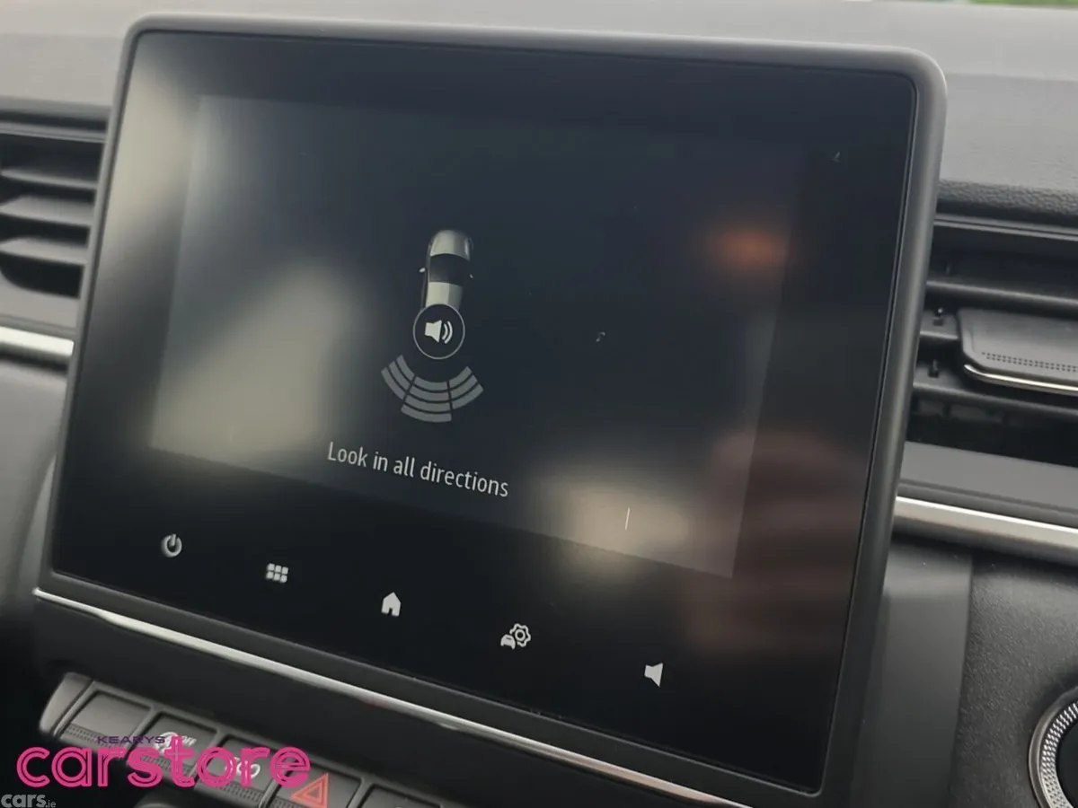 Renault Captur Hatchback, Petrol, 2024, Red