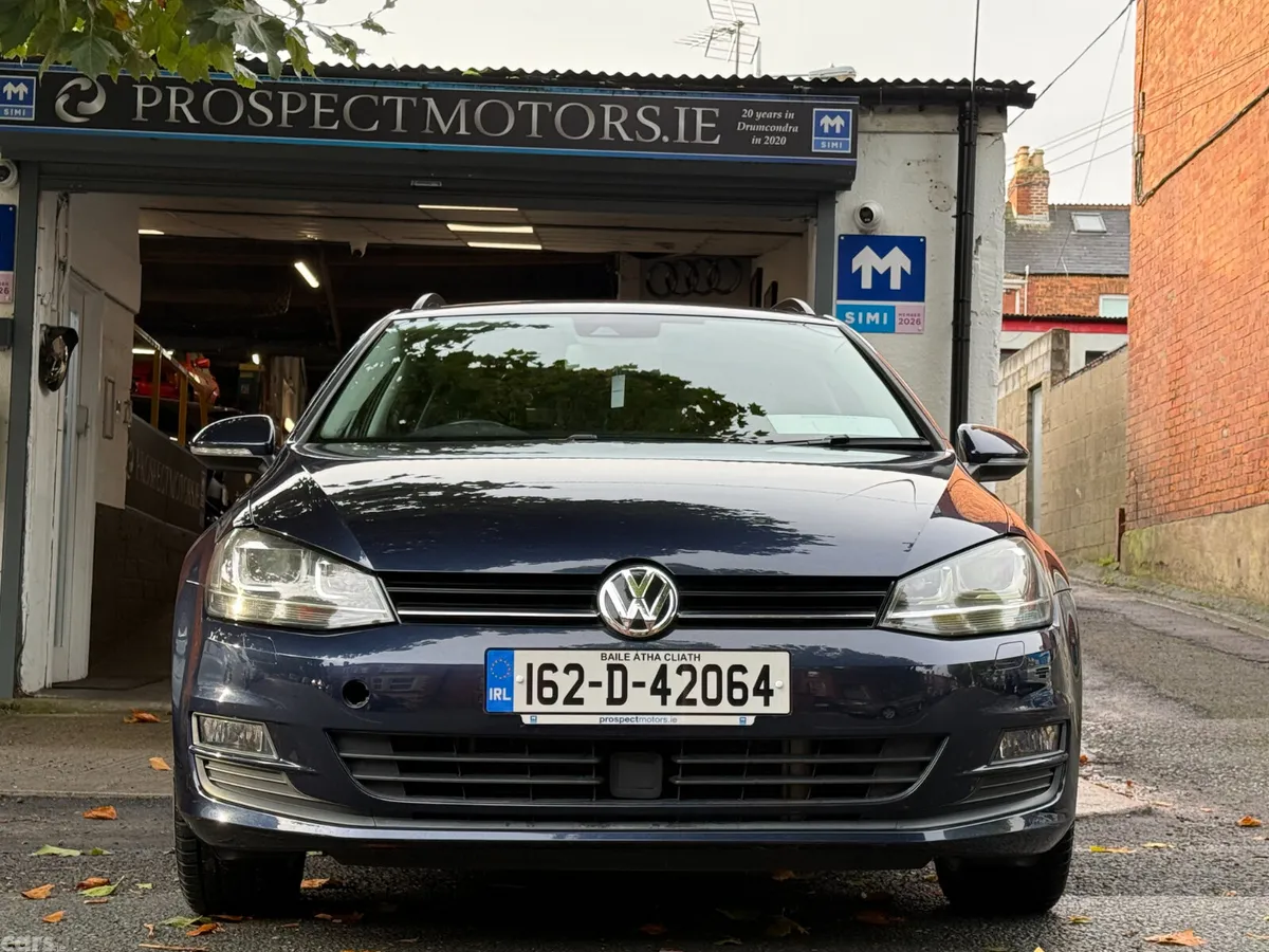 Volkswagen Golf Estate, Petrol, 2016, Blue