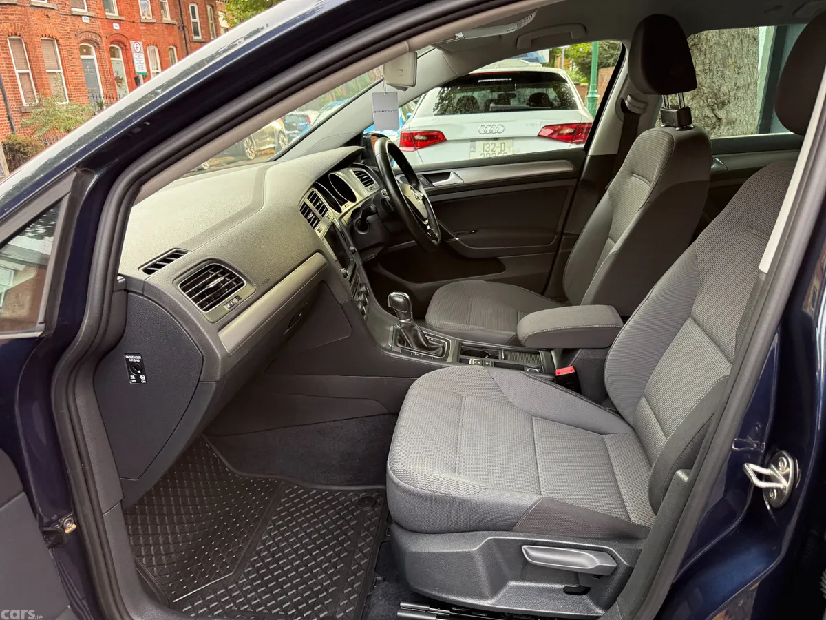 Volkswagen Golf Estate, Petrol, 2016, Blue