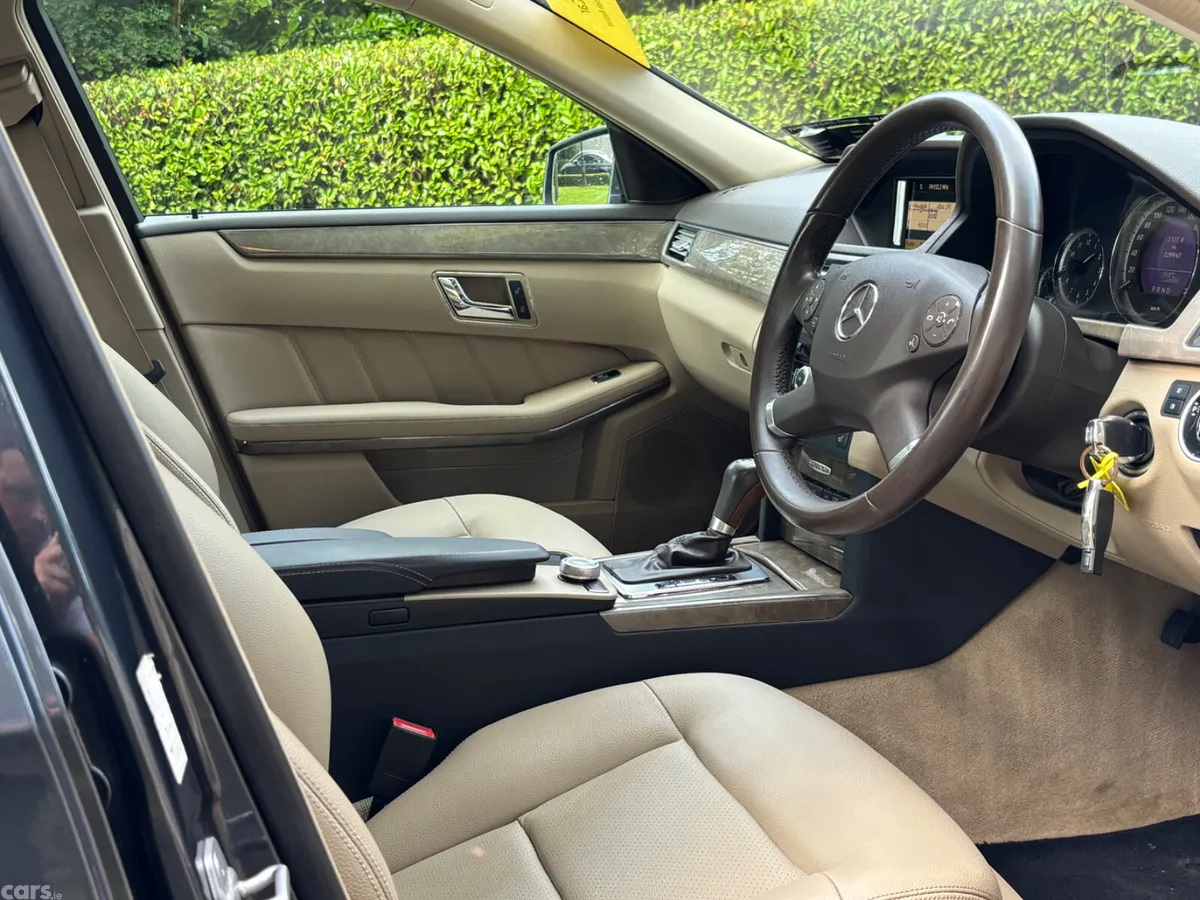 Mercedes-Benz E-Class Saloon, Diesel, 2011, Grey