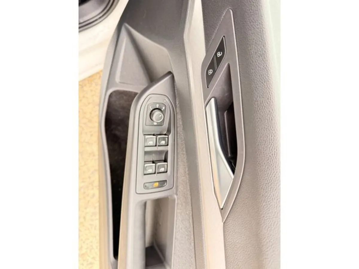 Volkswagen Golf Hatchback, Petrol, 2024, White