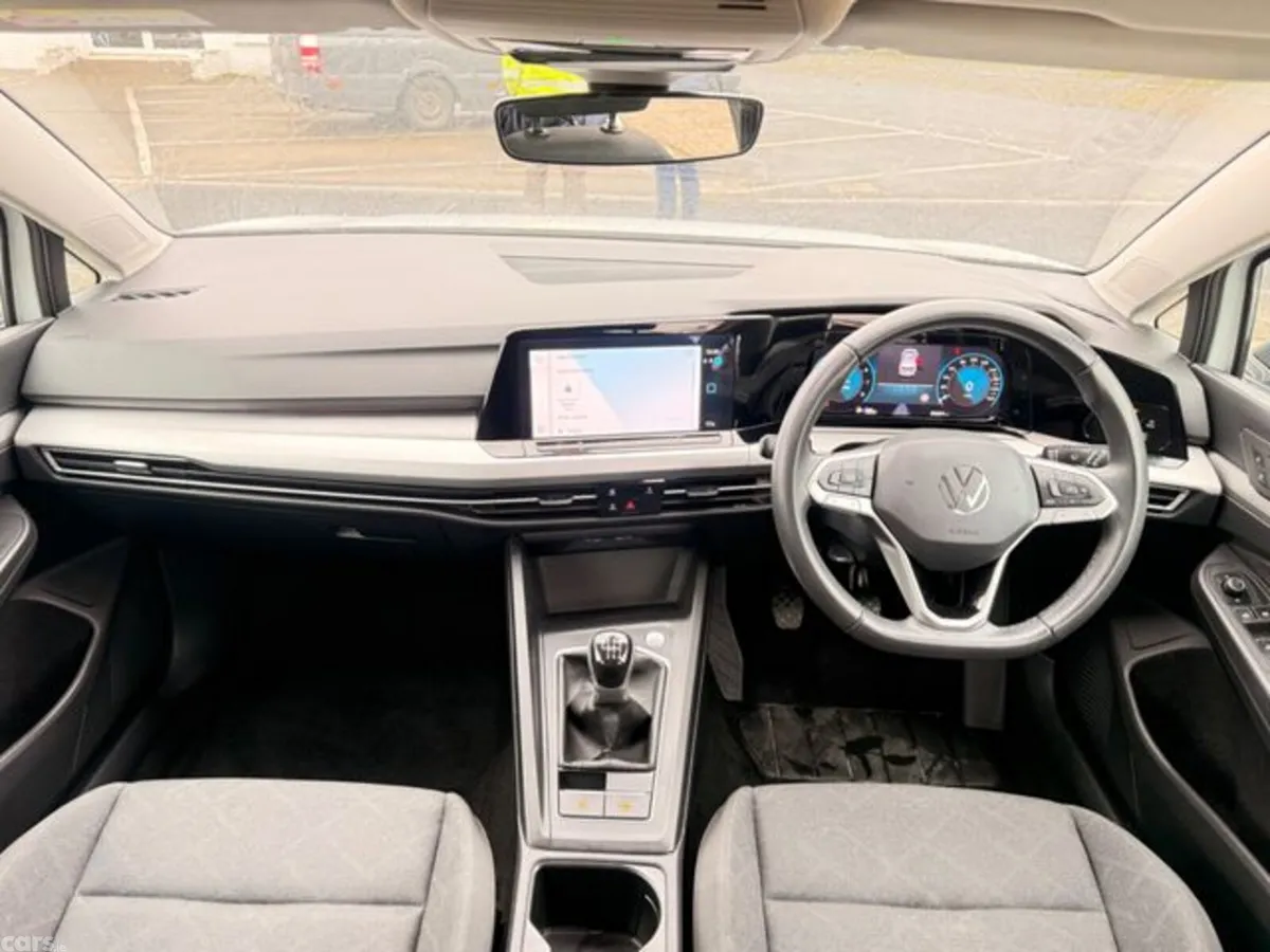 Volkswagen Golf Hatchback, Petrol, 2024, White