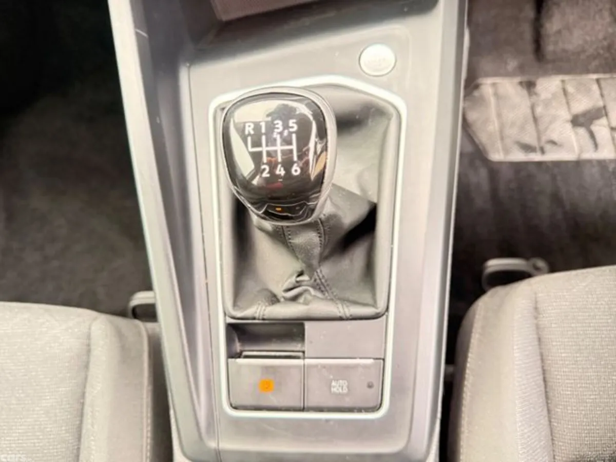 Volkswagen Golf Hatchback, Petrol, 2024, White
