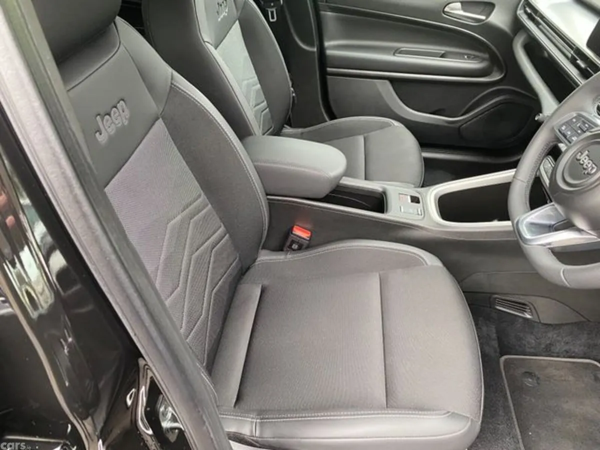 Jeep Avenger Hatchback, Electric, 2025, Black
