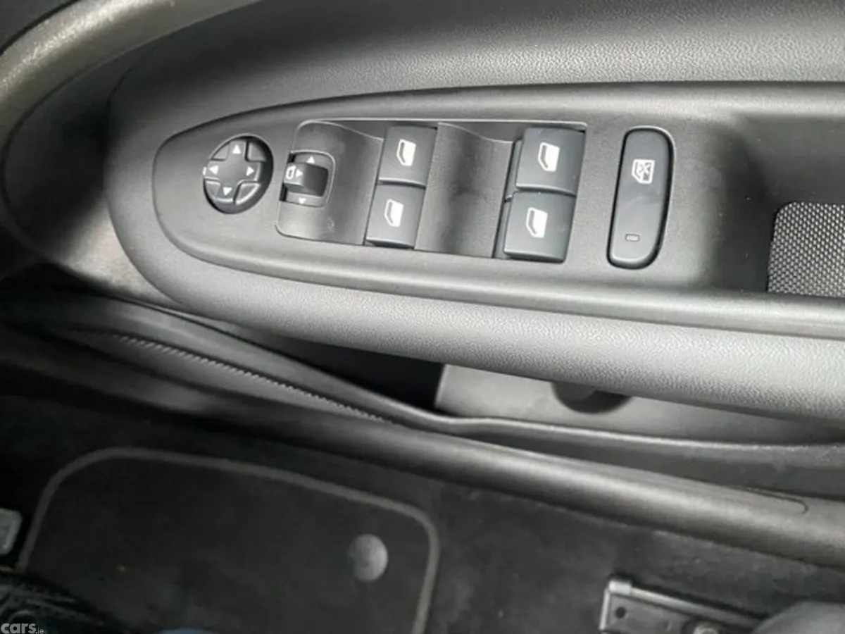 Jeep Avenger Hatchback, Electric, 2025, Black