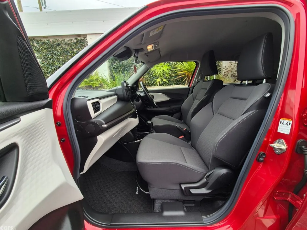 Suzuki Swift Hatchback, Petrol Hybrid, 2024, Red