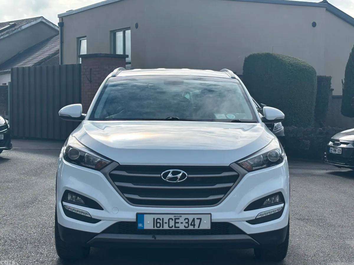 Hyundai Tucson SUV, Diesel, 2016, White