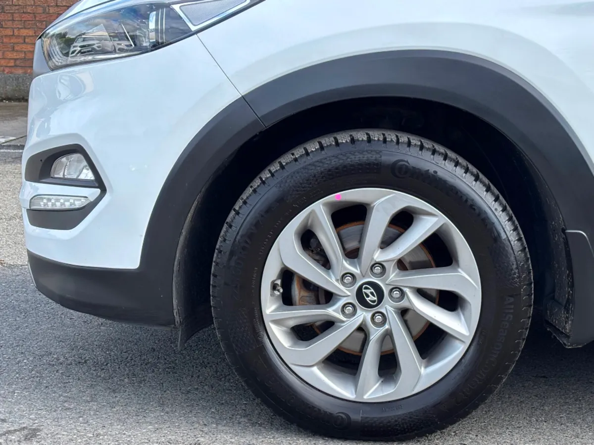 Hyundai Tucson SUV, Diesel, 2016, White