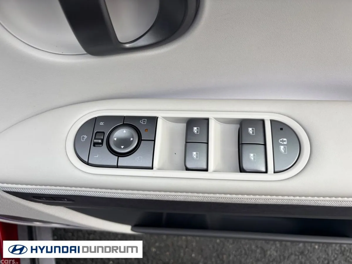 Hyundai IONIQ 5 MPV, Electric, 2026, Red