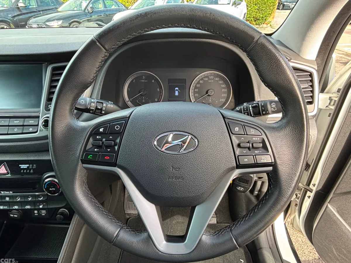 Hyundai Tucson SUV, Diesel, 2016, White