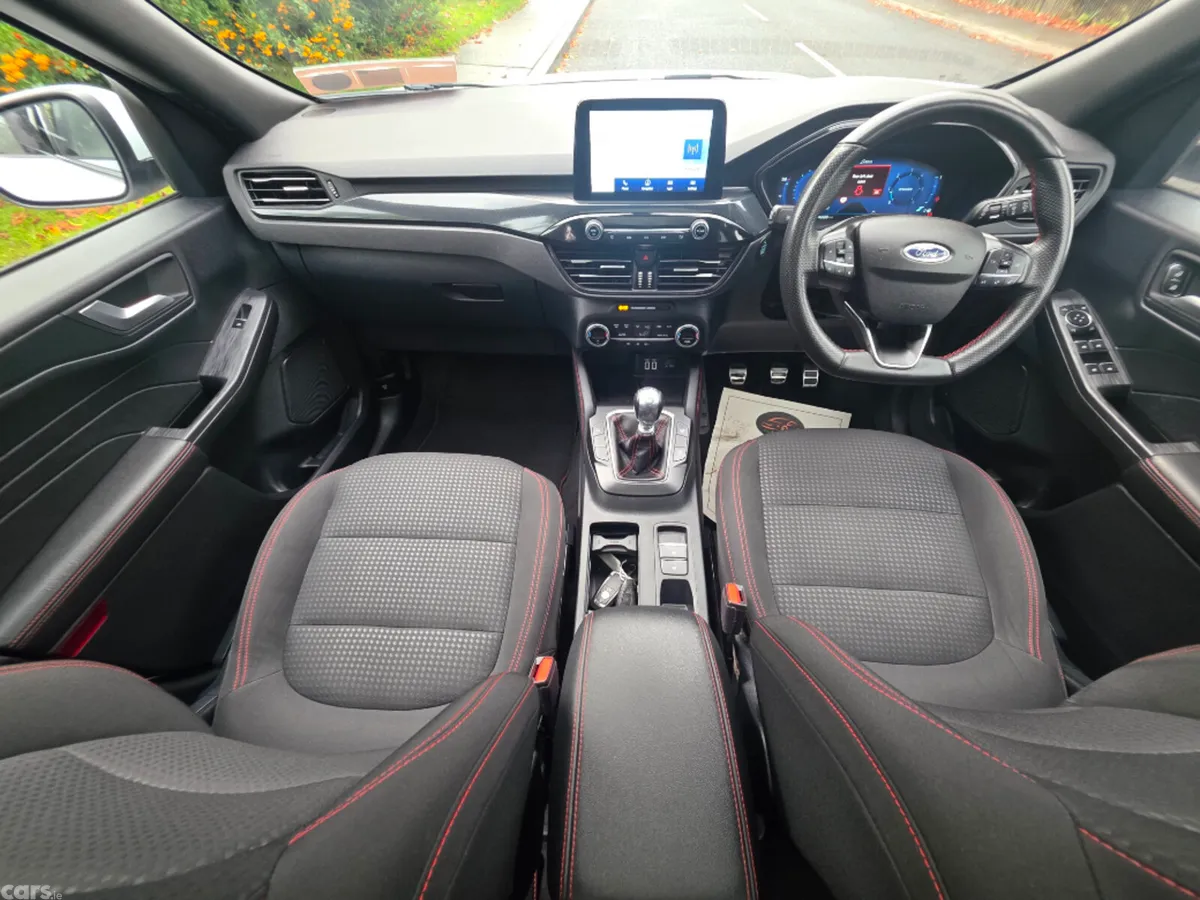 Ford Kuga MPV, Diesel, 2021, White