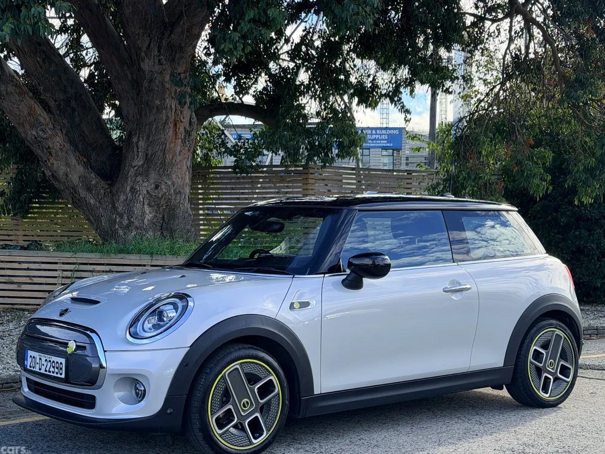 Mini Cooper Hatchback, Electric, 2020, White