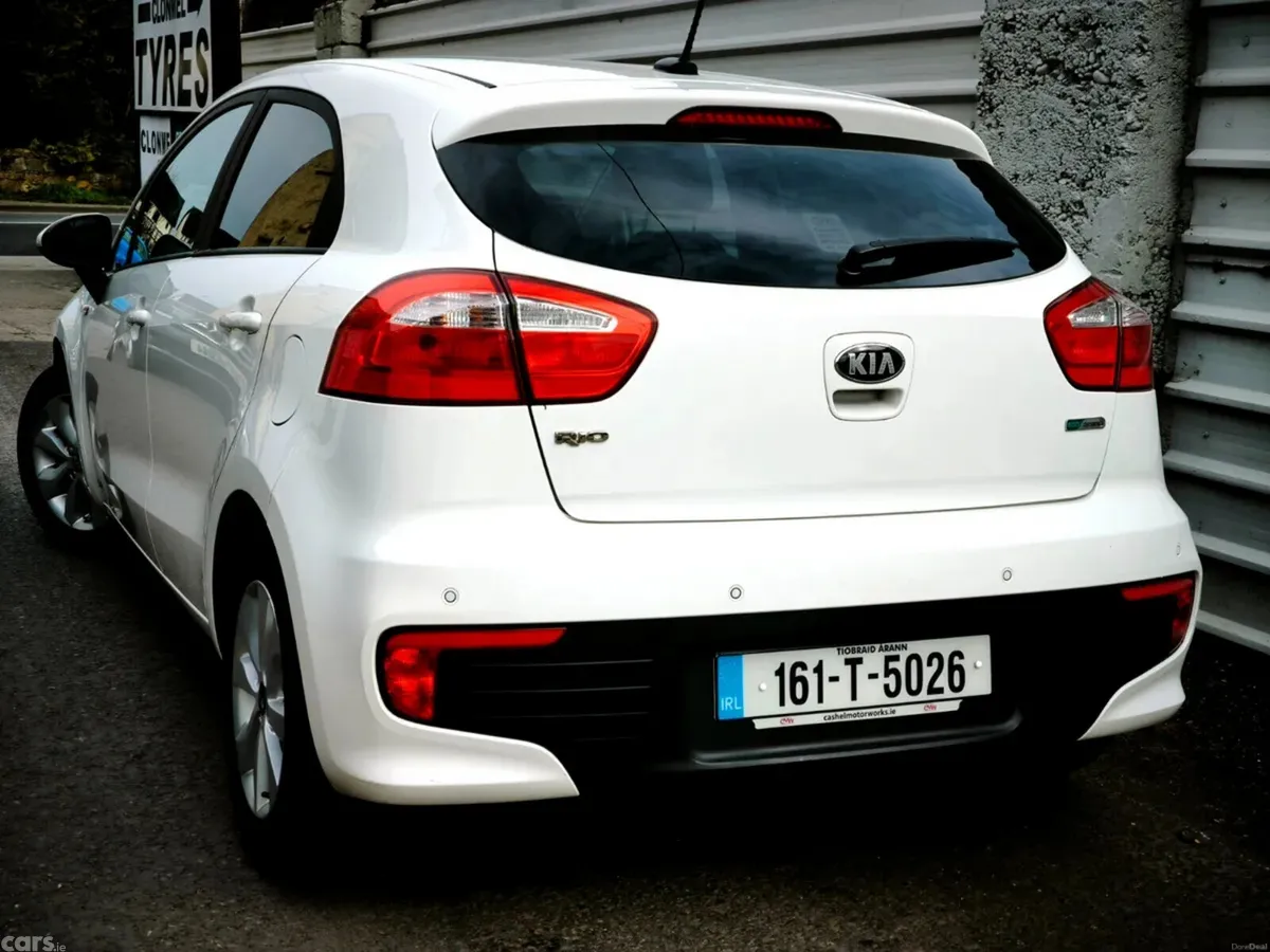 Kia Rio Hatchback, Diesel, 2016, White