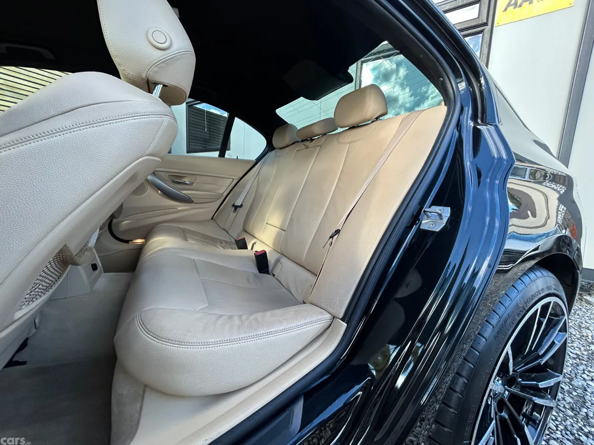 BMW 3-Series Saloon, Diesel, 2014, Black