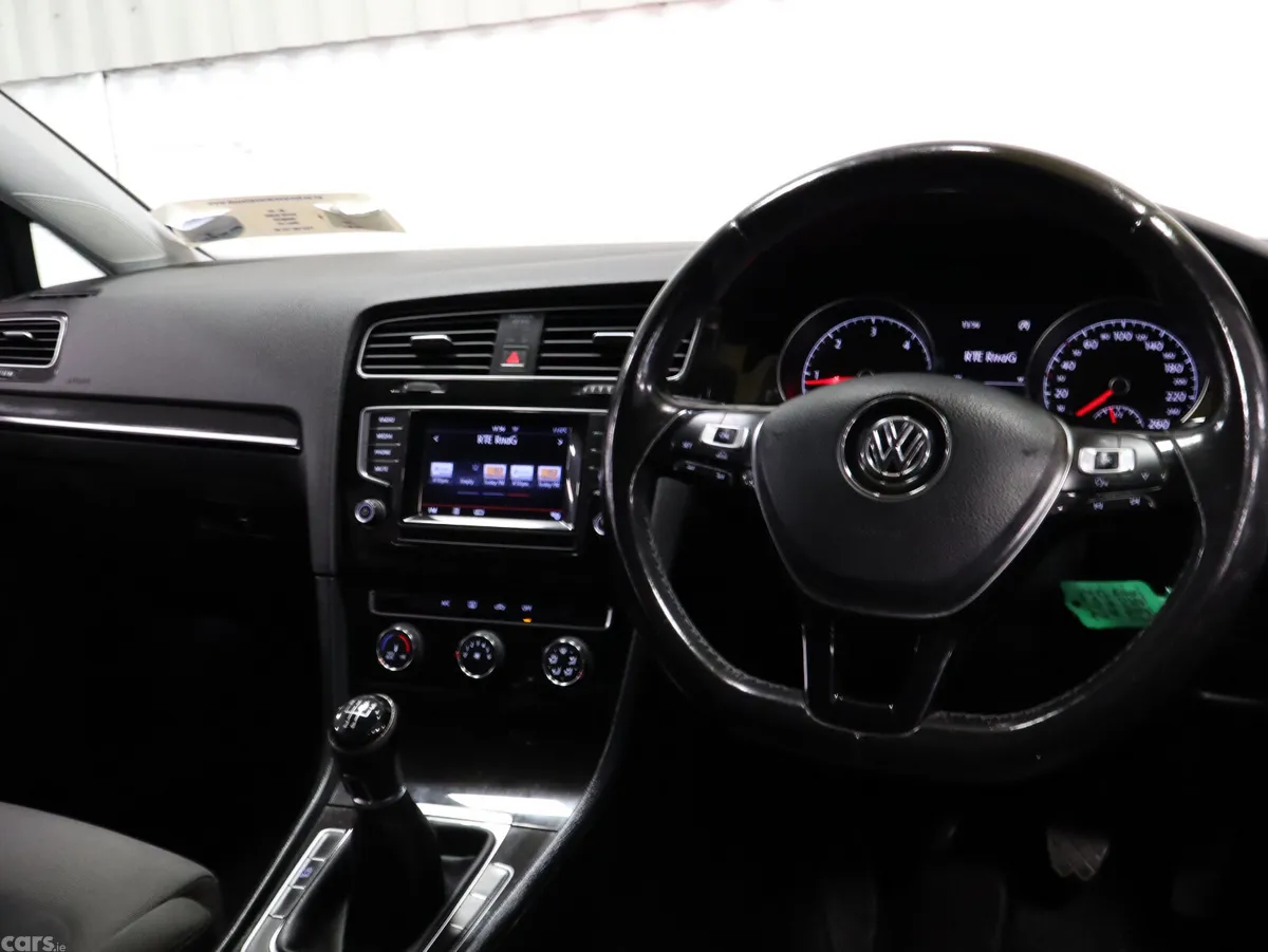 Volkswagen Golf Estate, Diesel, 2013, Red