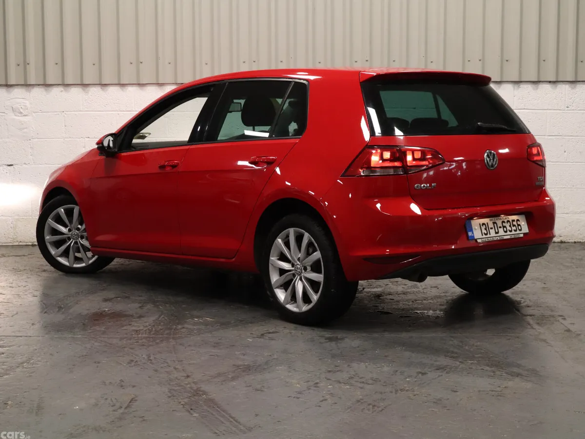 Volkswagen Golf Estate, Diesel, 2013, Red