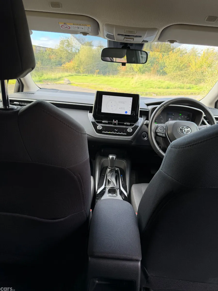 Toyota Corolla Estate, Petrol Hybrid, 2023, Grey