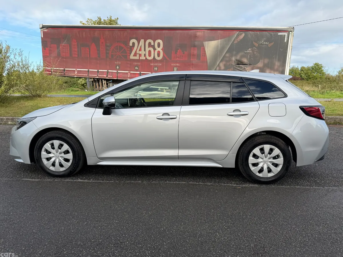 Toyota Corolla Estate, Petrol Hybrid, 2023, Grey