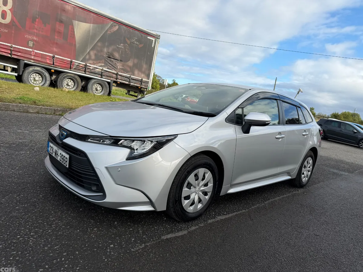 Toyota Corolla Estate, Petrol Hybrid, 2023, Grey