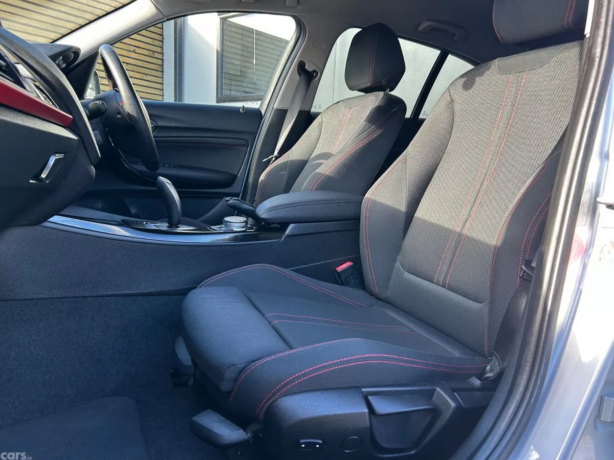 BMW 1-Series Hatchback, Diesel, 2016, Silver