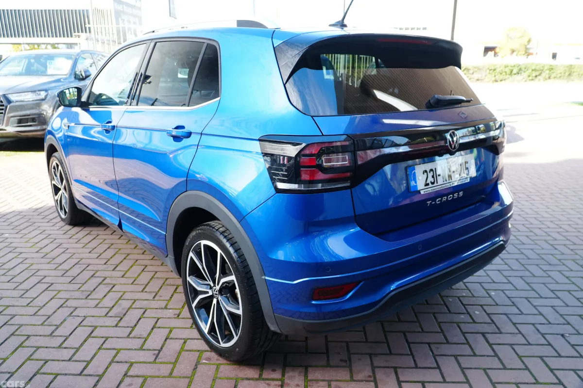Volkswagen T-Cross Estate, Petrol, 2023, Blue