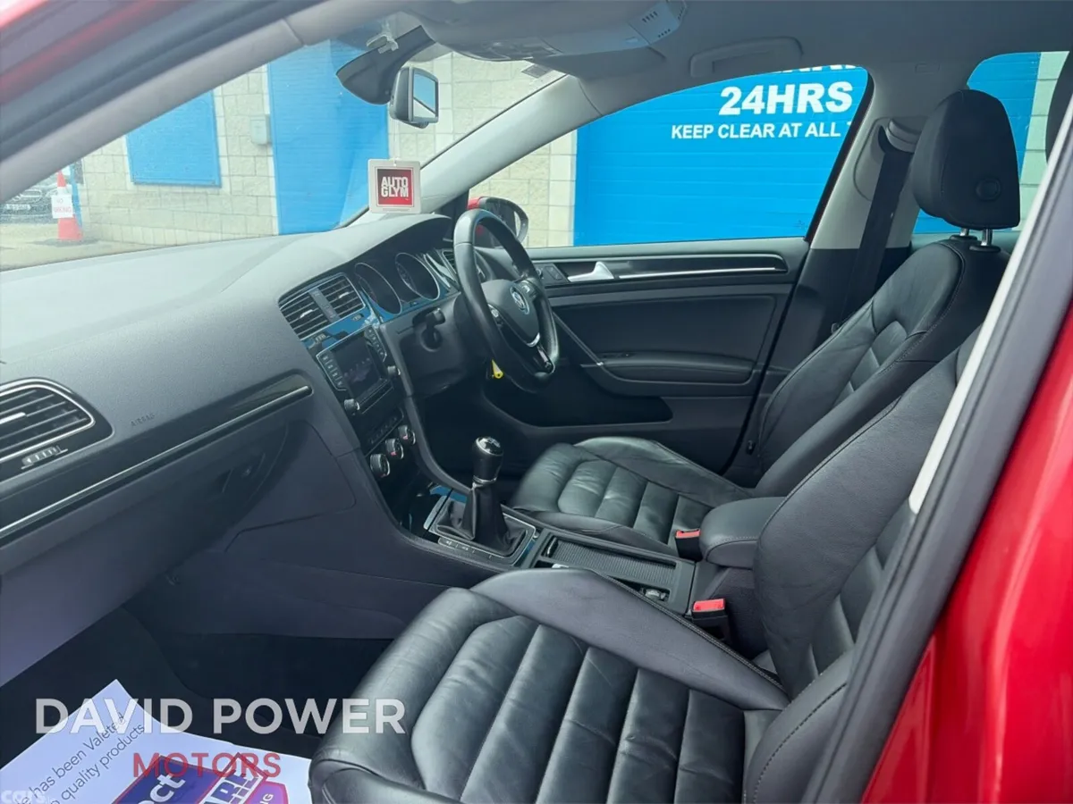 Volkswagen Golf Hatchback, Diesel, 2013, Red