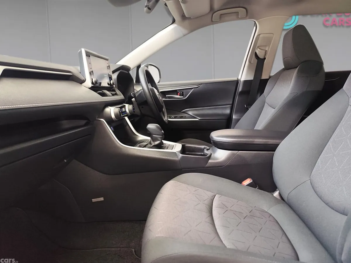 Toyota RAV4 SUV, Petrol Hybrid, 2020, White
