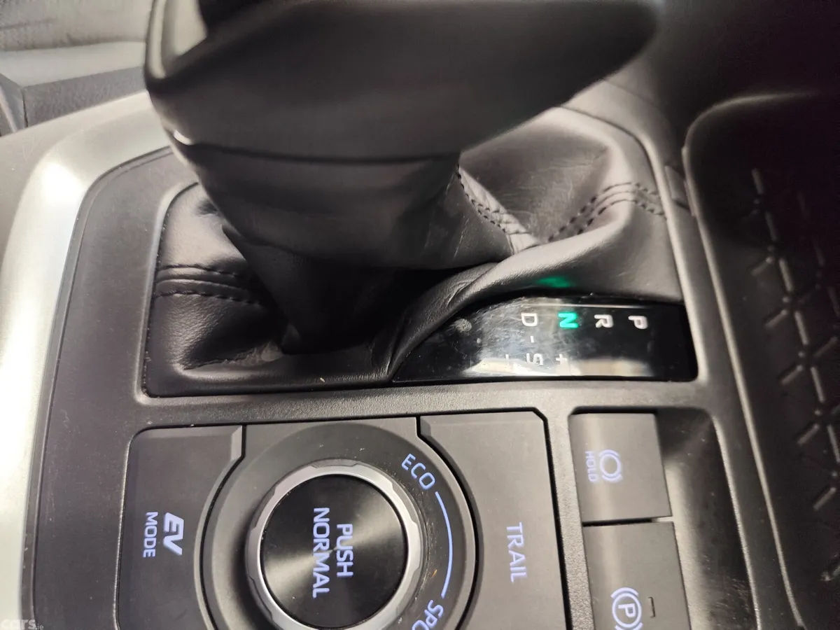 Toyota RAV4 SUV, Petrol Hybrid, 2020, White