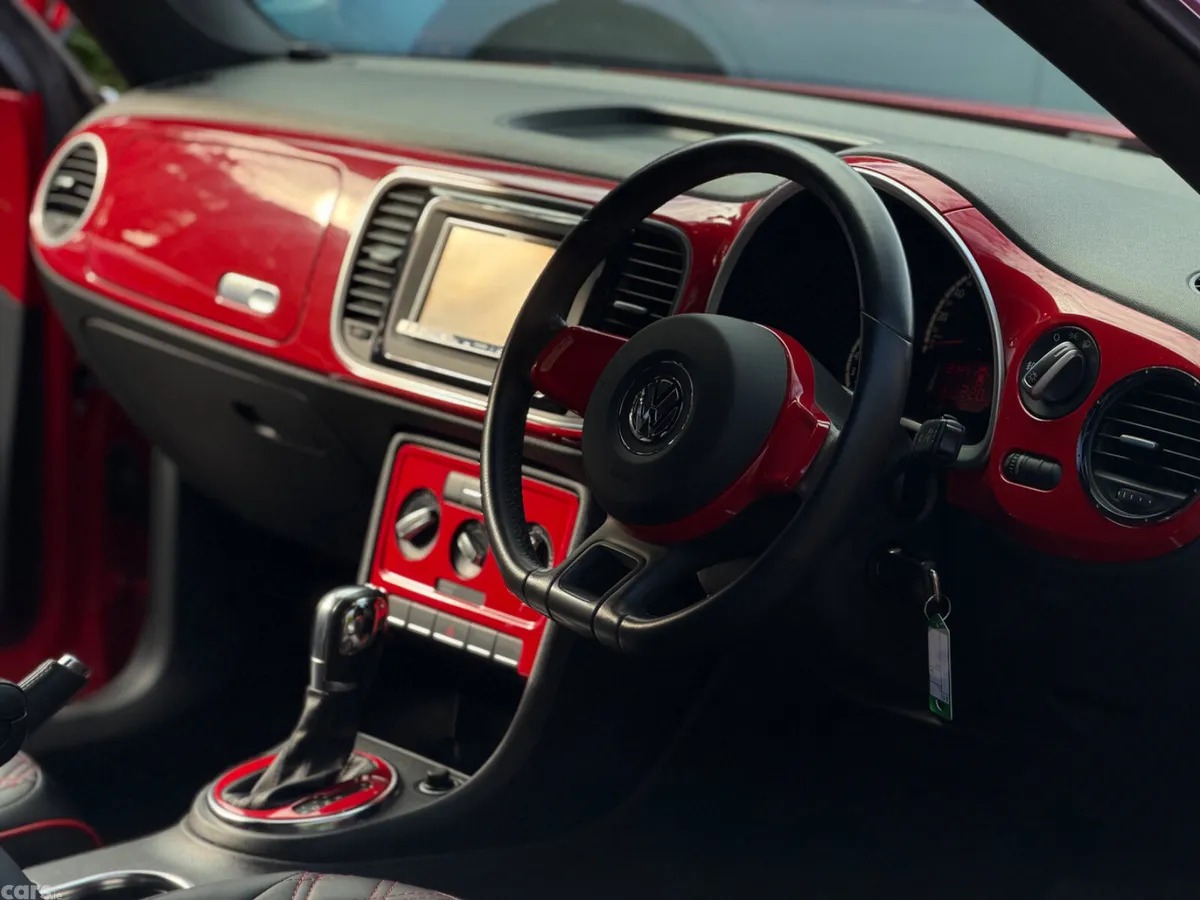 Volkswagen Beetle Hatchback, Petrol, 2013, Red