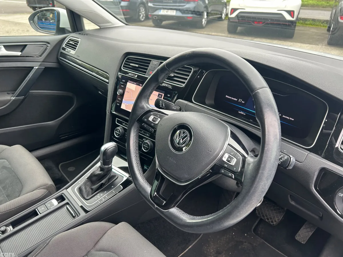 Volkswagen Golf Hatchback, Diesel, 2019, White
