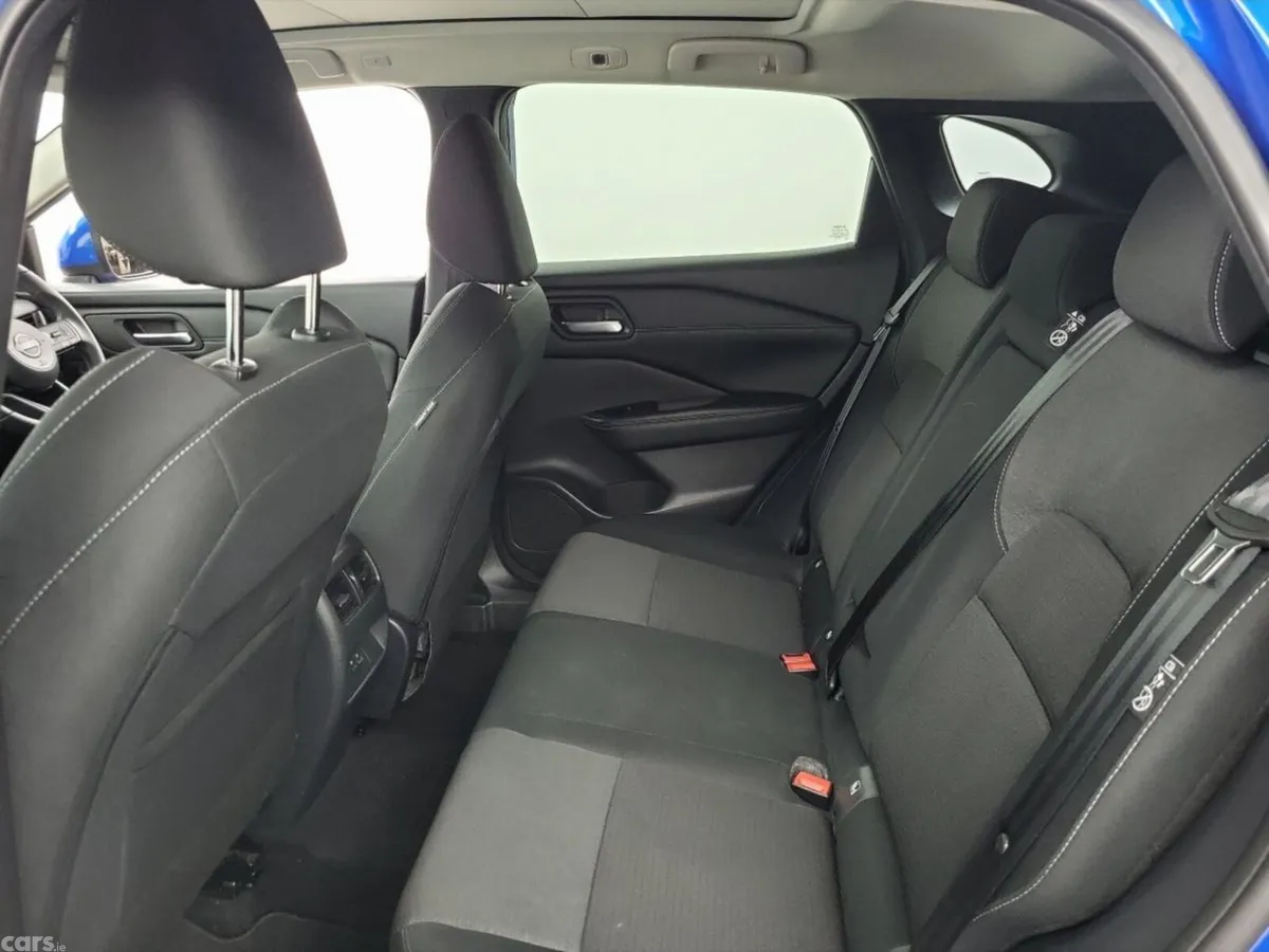 Nissan Qashqai MPV, Petrol Hybrid, 2023, Blue