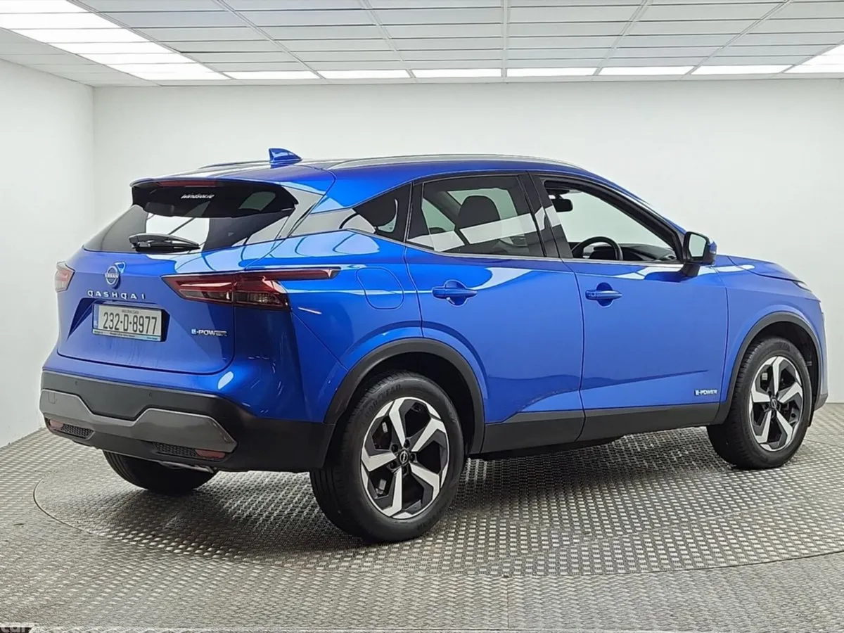 Nissan Qashqai MPV, Petrol Hybrid, 2023, Blue