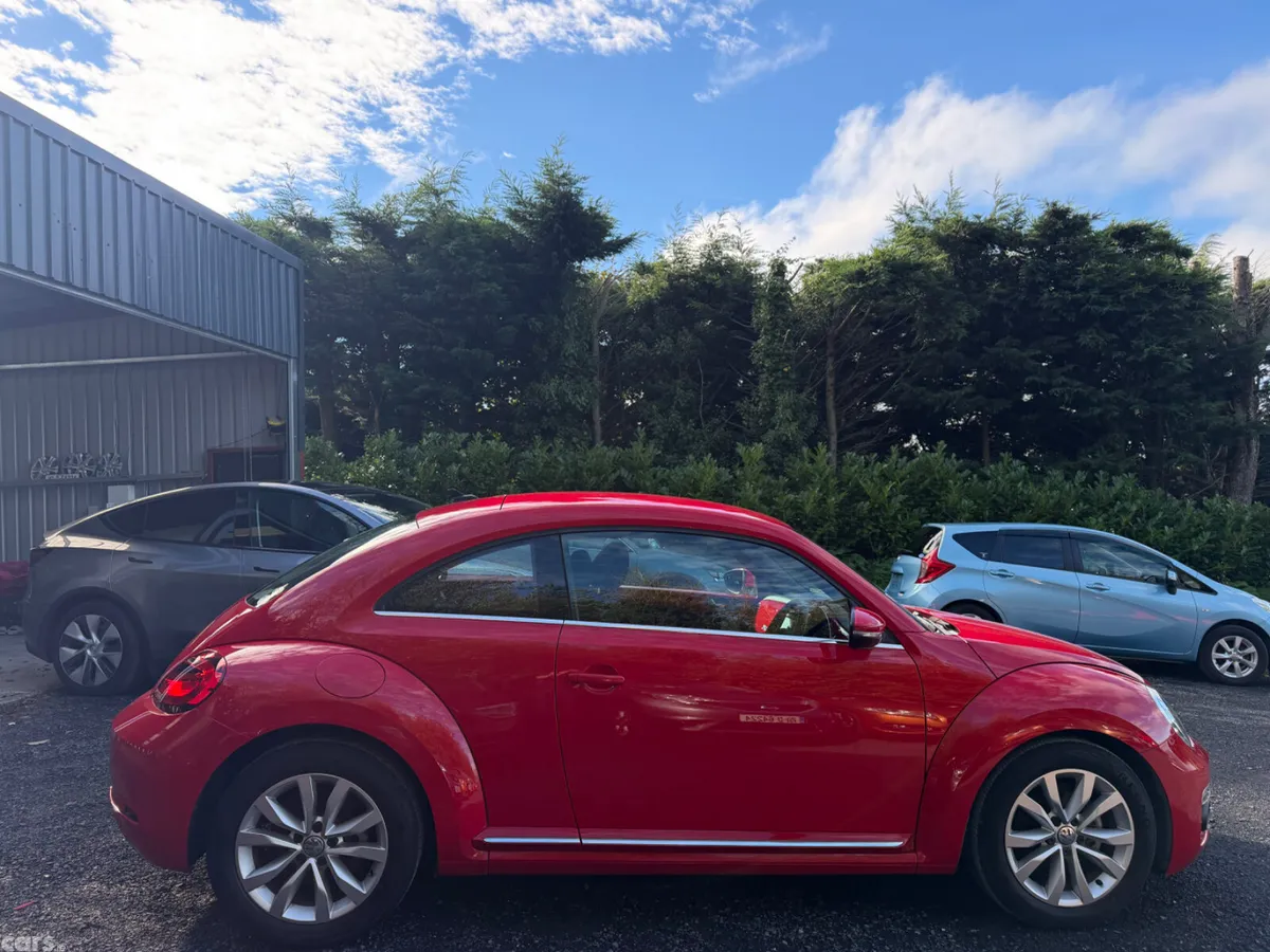 Volkswagen Beetle Hatchback, Petrol, 2018, Red